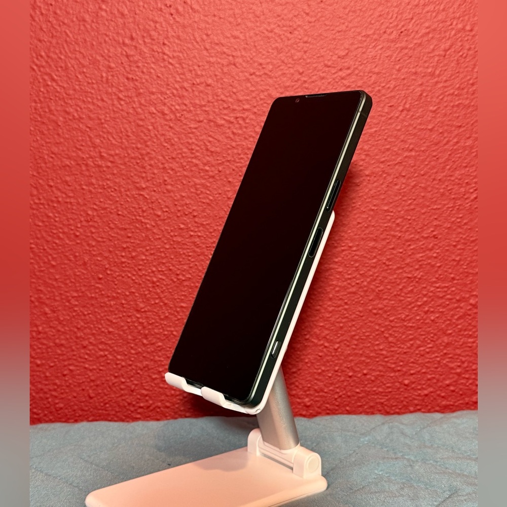 Sony XPERIA 1 V Dual Sim Unlocked 256GB - Picture 2 of 8